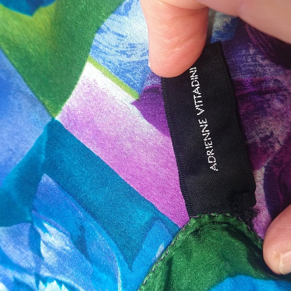 Adrienne Vittadini Silk Scarf Plus One - Picture 2 of 4
